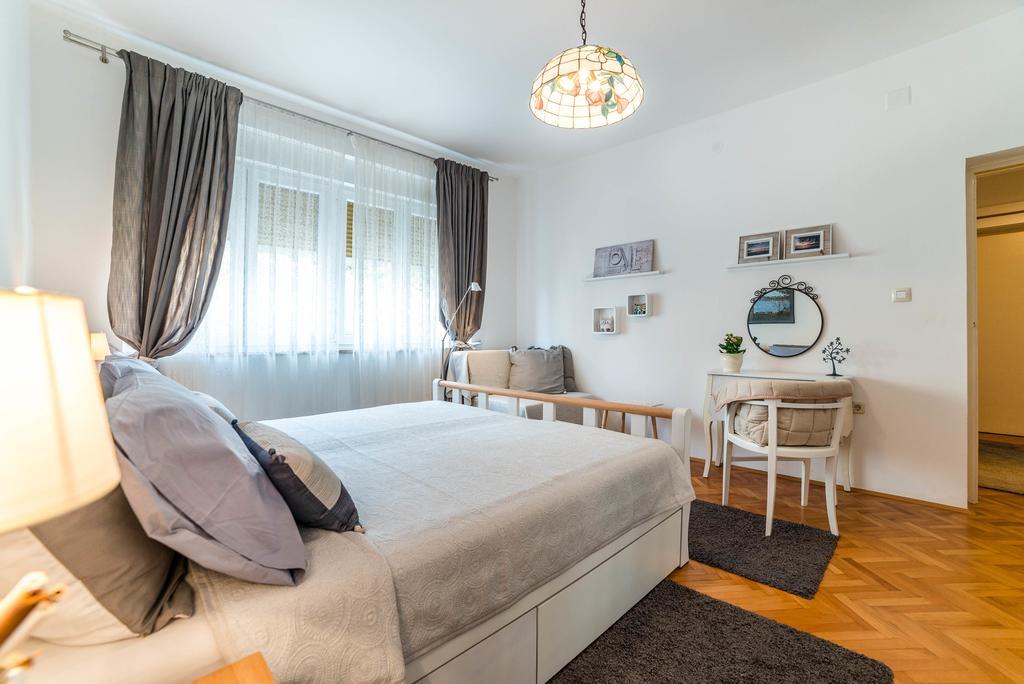 Apartment Aquileia プーラ エクステリア 写真
